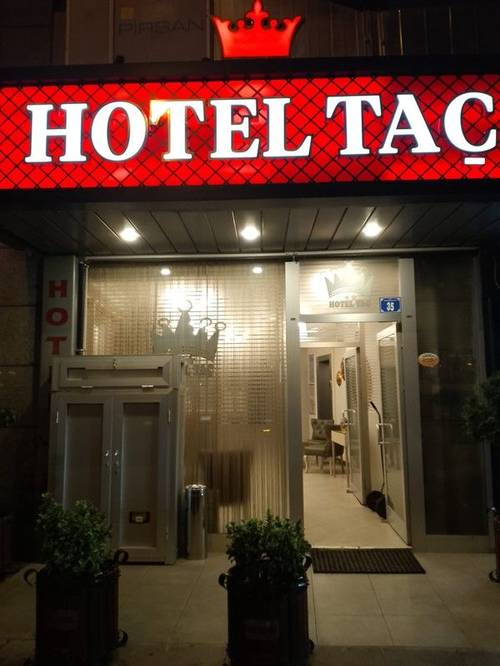 Hotel Taç