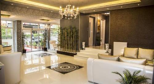 Kayra Hotel