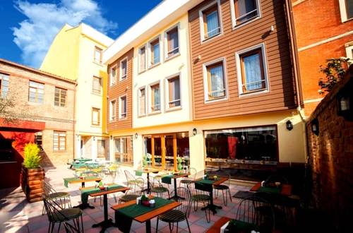 Set Özer Hotel