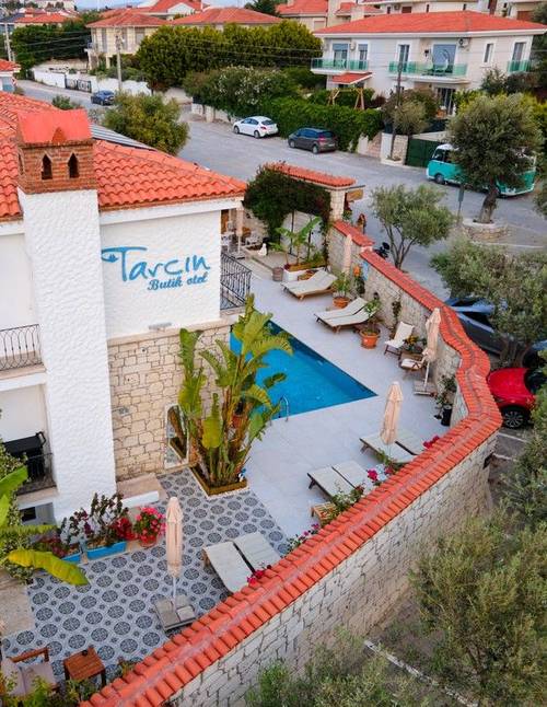 Tarçın Alaçatı Otel