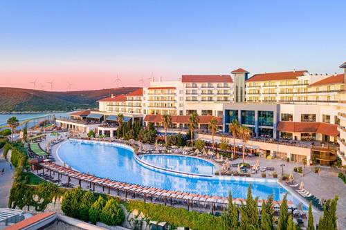 Royal Teos Thermal Resort Clinic & Spa