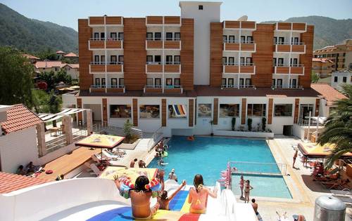 Club Munamar Beach Resort