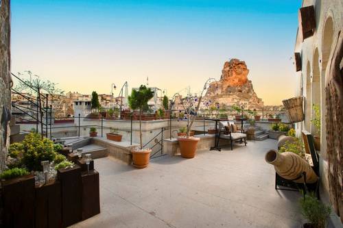 CappaVia Cave Hotel