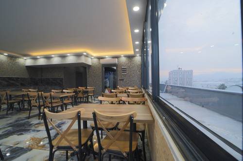 Karaca Otel