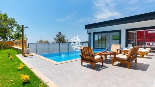 Villa Aqua Duo