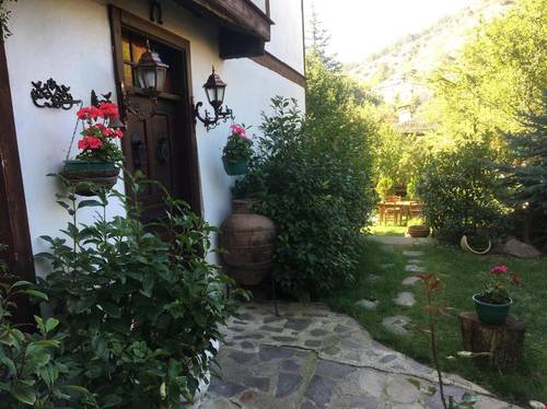 Beyzadeler Konağı