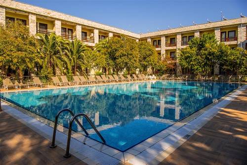 Iris Hotel & Spa