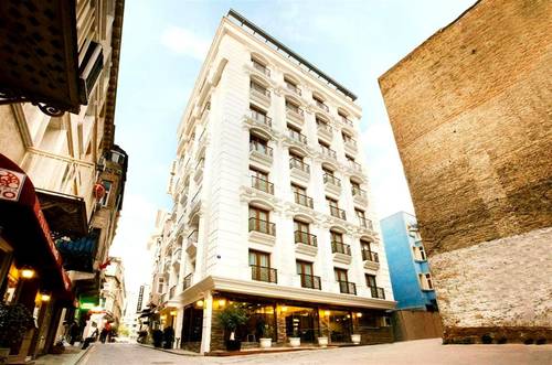 Pera Center Hotel