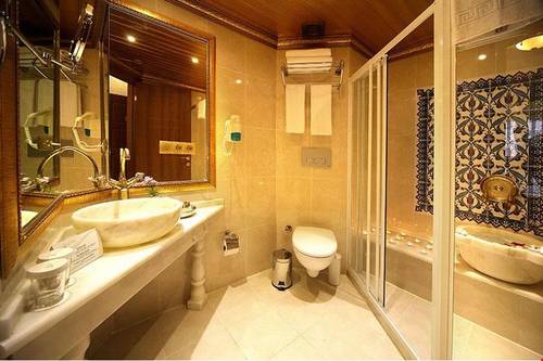 Marmara Deluxe Hotel