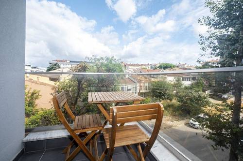 Bryas | Maltepe