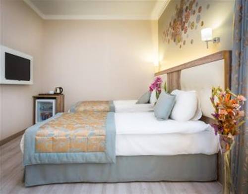 Fatih Hotel Corner