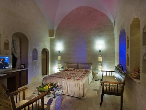 Kasr-ı Nehroz Otel