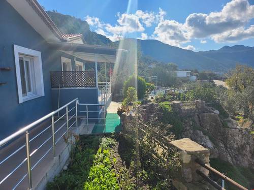 Almira Tatil Evleri