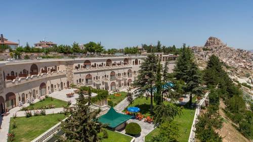 Uçhisar Kaya Hotel
