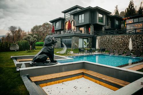 Cathan Art Hotel
