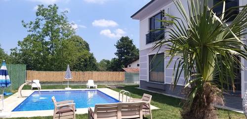 Villa SPN-4100