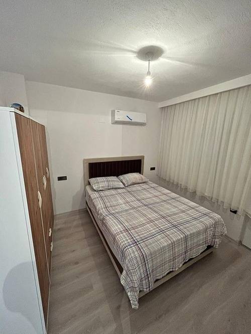 Ortacadaki Kır Eviniz