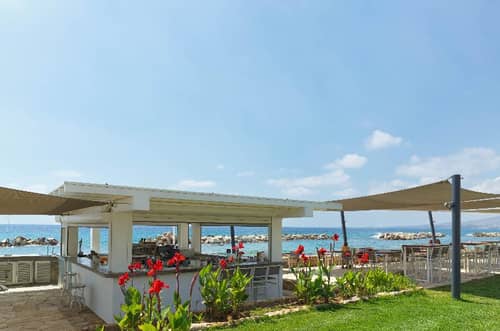 St George Beach Hotel & Spa Resort