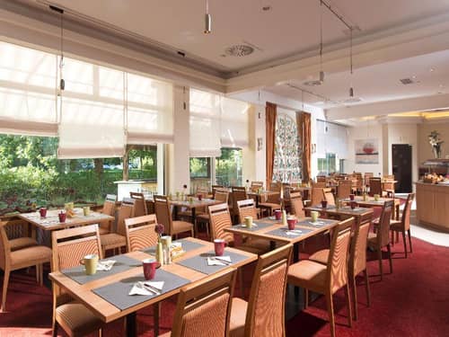 Leonardo Hotel Karlsruhe