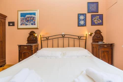 Amoret  (Private accommodation)