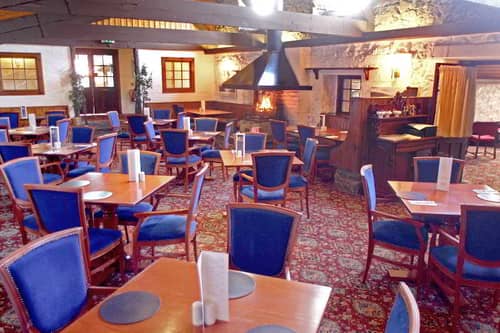 Bowfield Hotel & Country Club