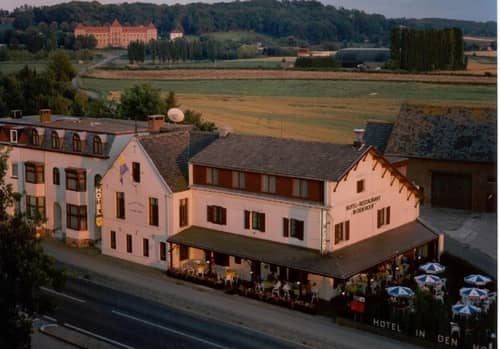 Hotel Restaurant in den Hoof