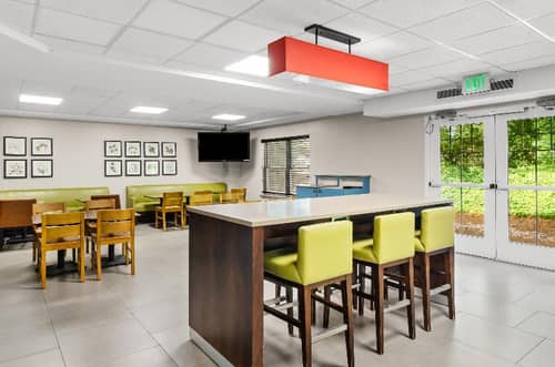 Country Inn & Suites by Radisson, Roanoke, VA