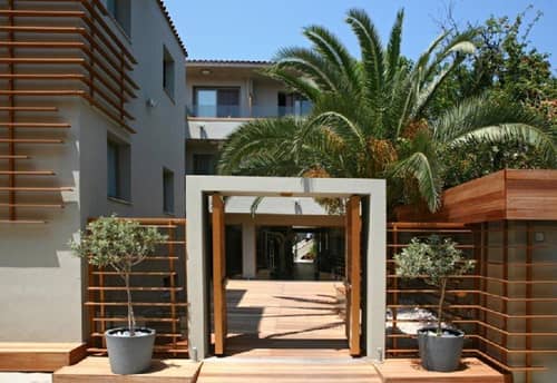 Bourtzi boutique hotel
