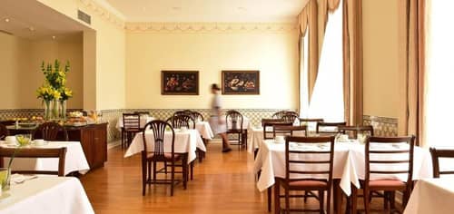 Pousada Palácio de Queluz - Historic Hotel