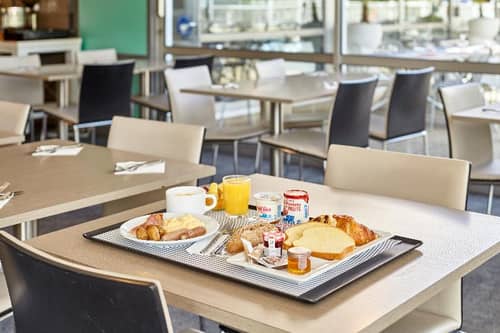 B&B HOTEL Cergy Port 4 étoiles