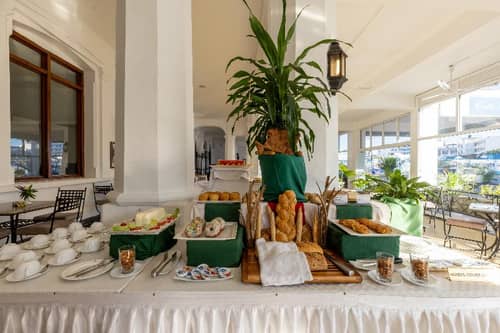 Sentrim Castle Royal Hotel