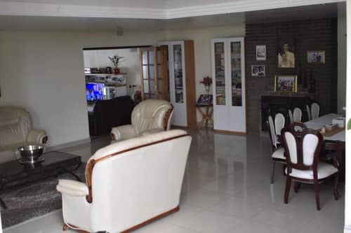 Lalela House