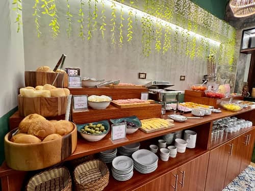 Montreal Magdalena Hotel