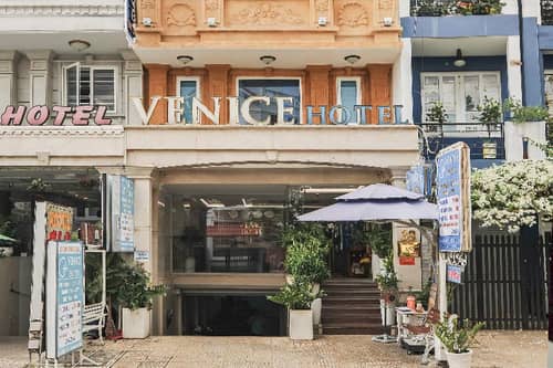 Venice Hotel By Zuzu