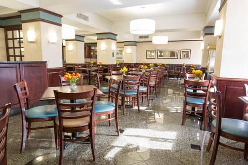 Troy Inn & Suites