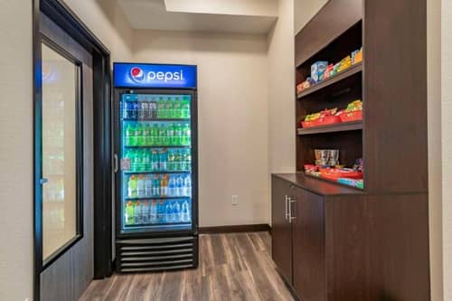 Sleep Inn & Suites Milwaukee/franklin