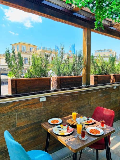 Parliament Hotel & Restaurant