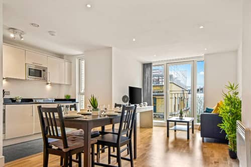 Great Suffolk Street Apartment Waterloo