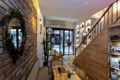 Apollo Hotel & Apartments