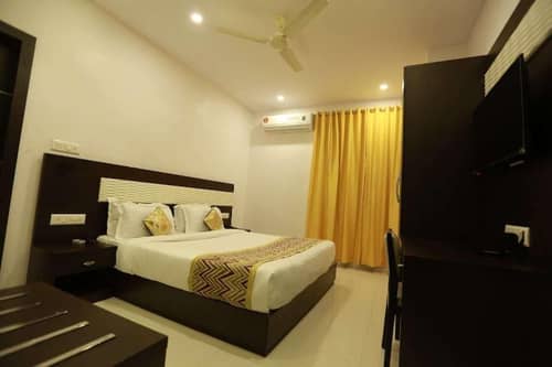 Hotel Anchal Villa By Yb Hotels