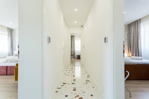 Shine Of Life Luxury Rooms