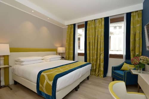 Hotel Canon d'Oro