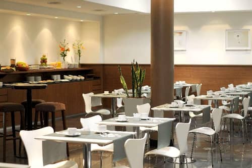 Dazzler by Wyndham Buenos Aires Maipú