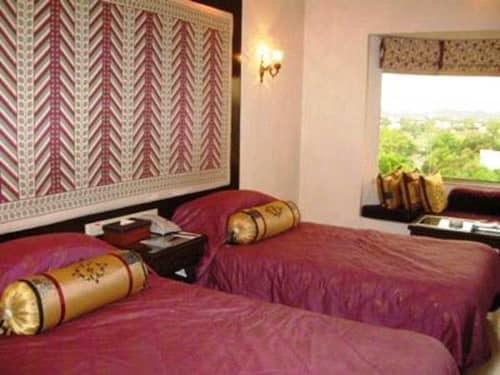 The Lalit Laxmi Vilas Palace