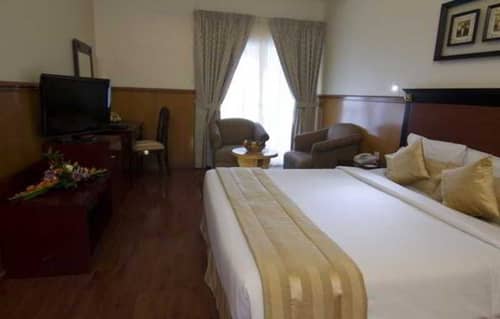 Landmark Plaza Hotel