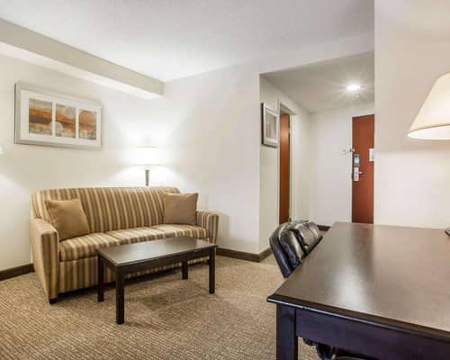 Comfort Suites Atlanta Airport