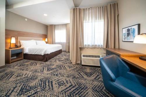 Candlewood Suites Charleston - Mt. Pleasant