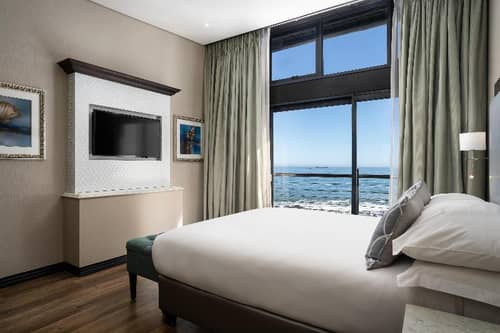 Premier Hotel Cape Town