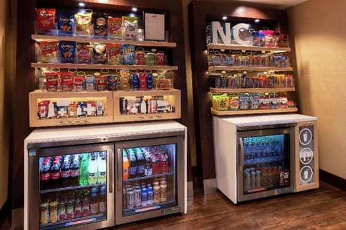 Hampton Inn Greensboro-Airport