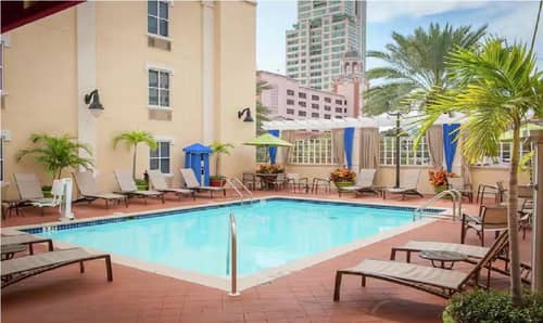 Hampton Inn & Suites St. Petersburg - Downtown